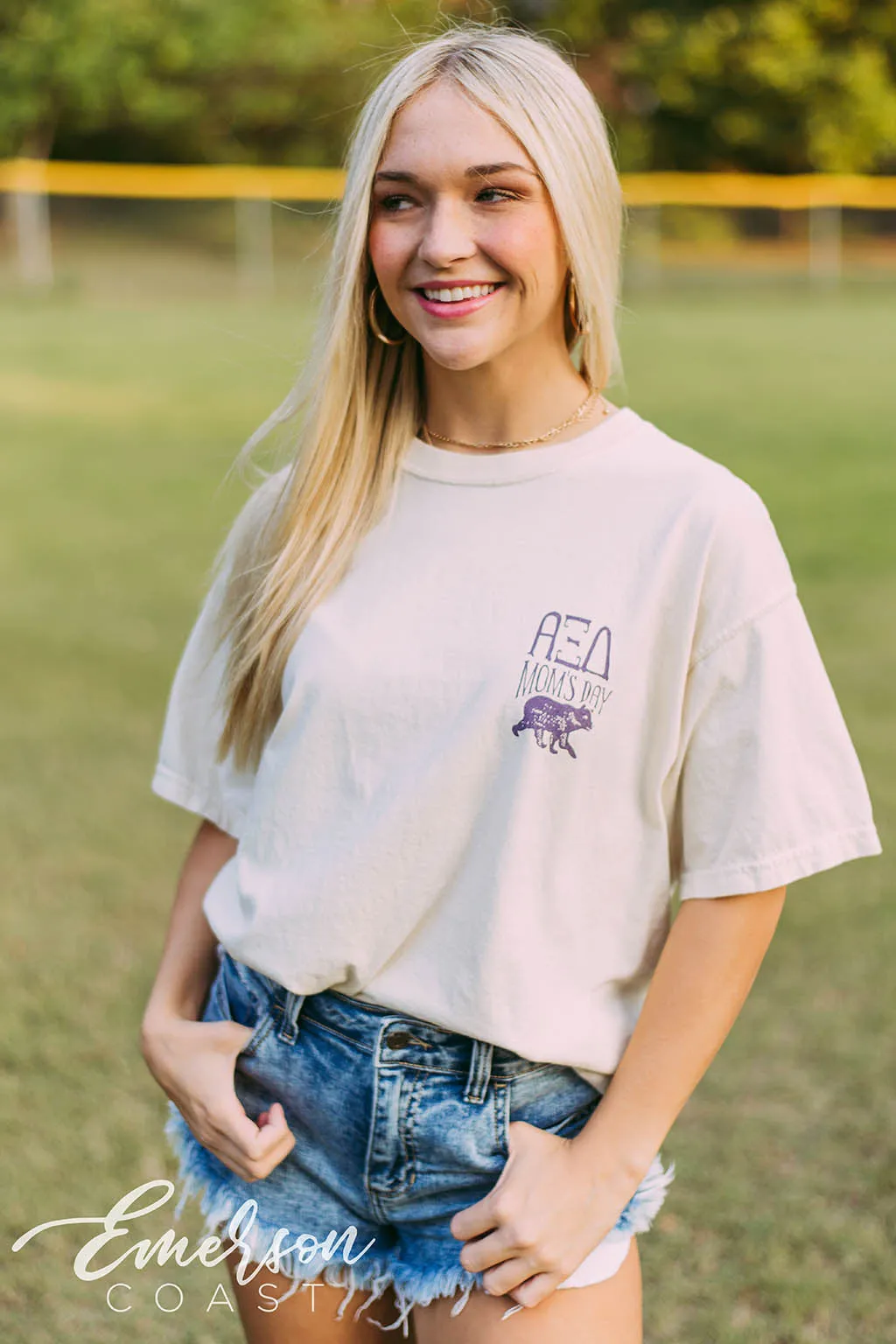 Alpha Xi Delta Mom's Day T-shirt