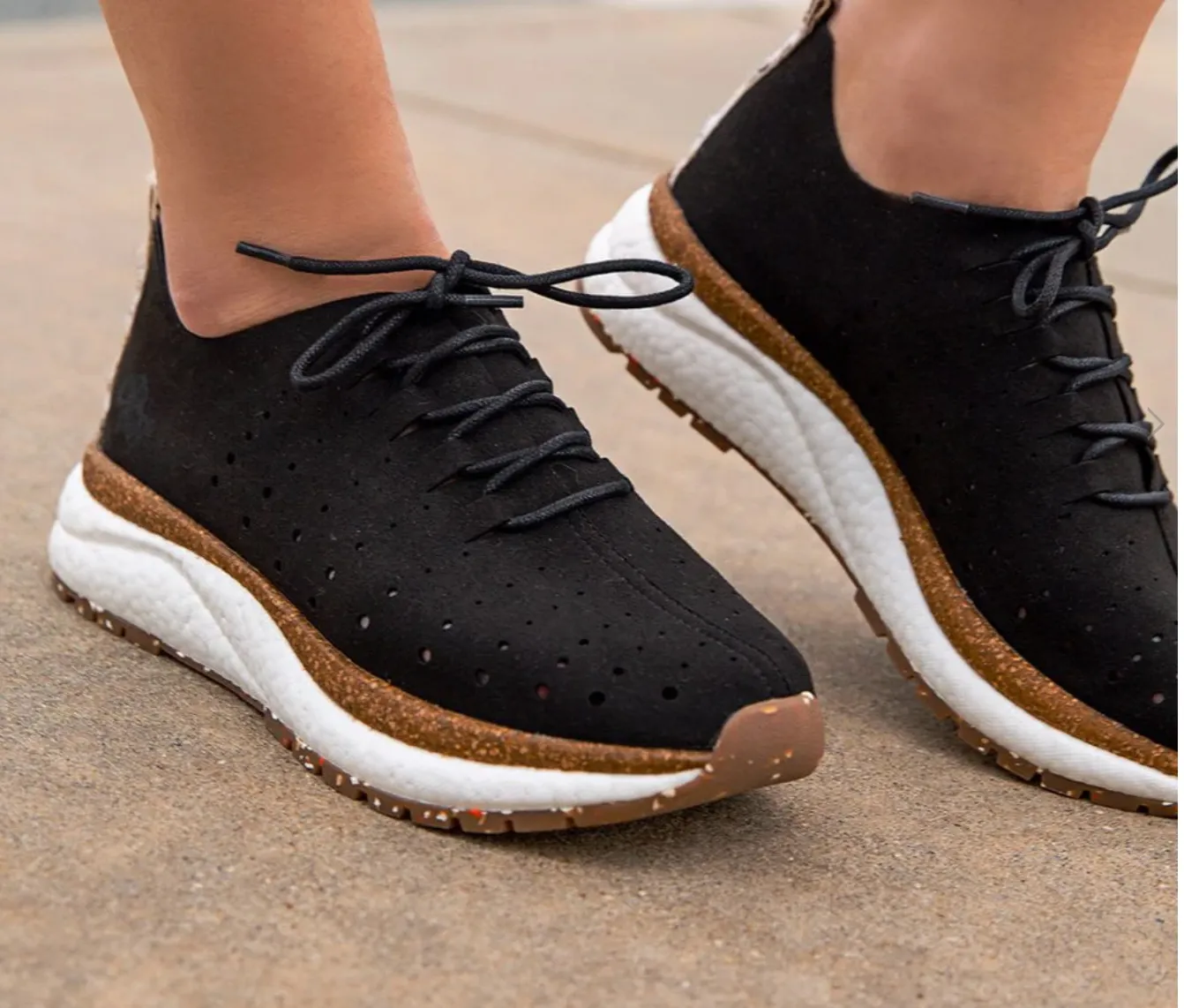 ALSTEAD SNEAKER