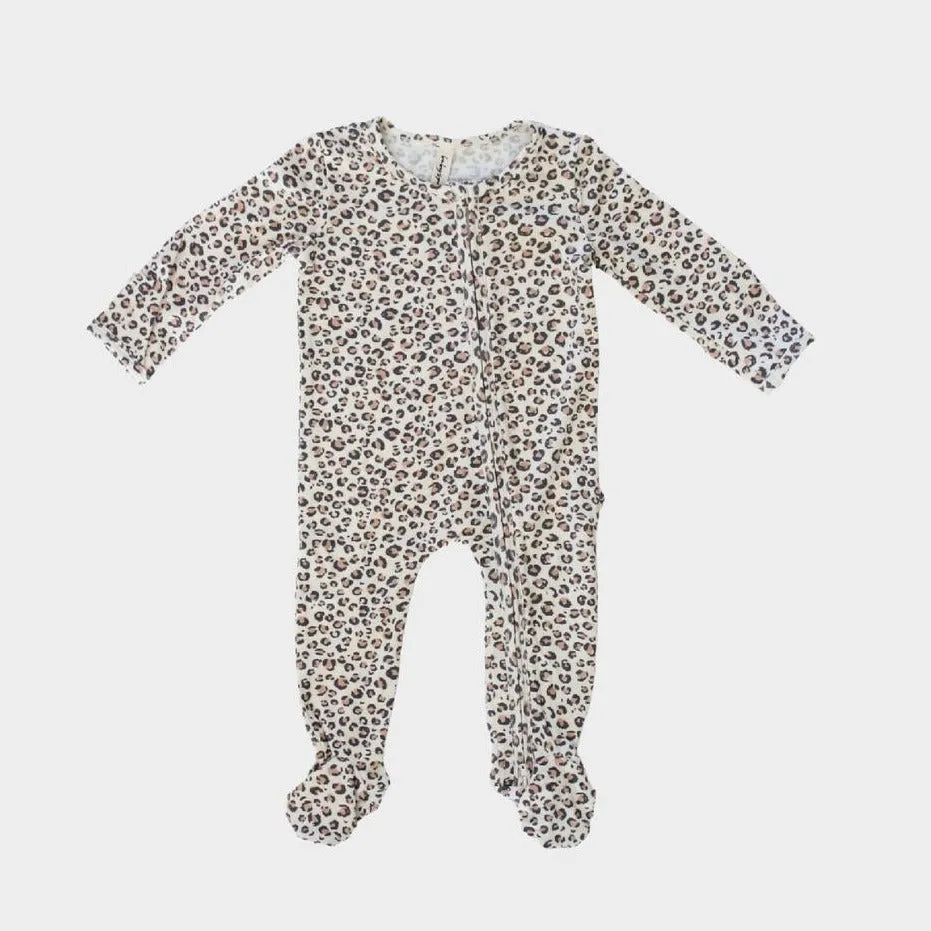 Babysprouts Footie Romper with Zipper in Cheetah in Charcoal