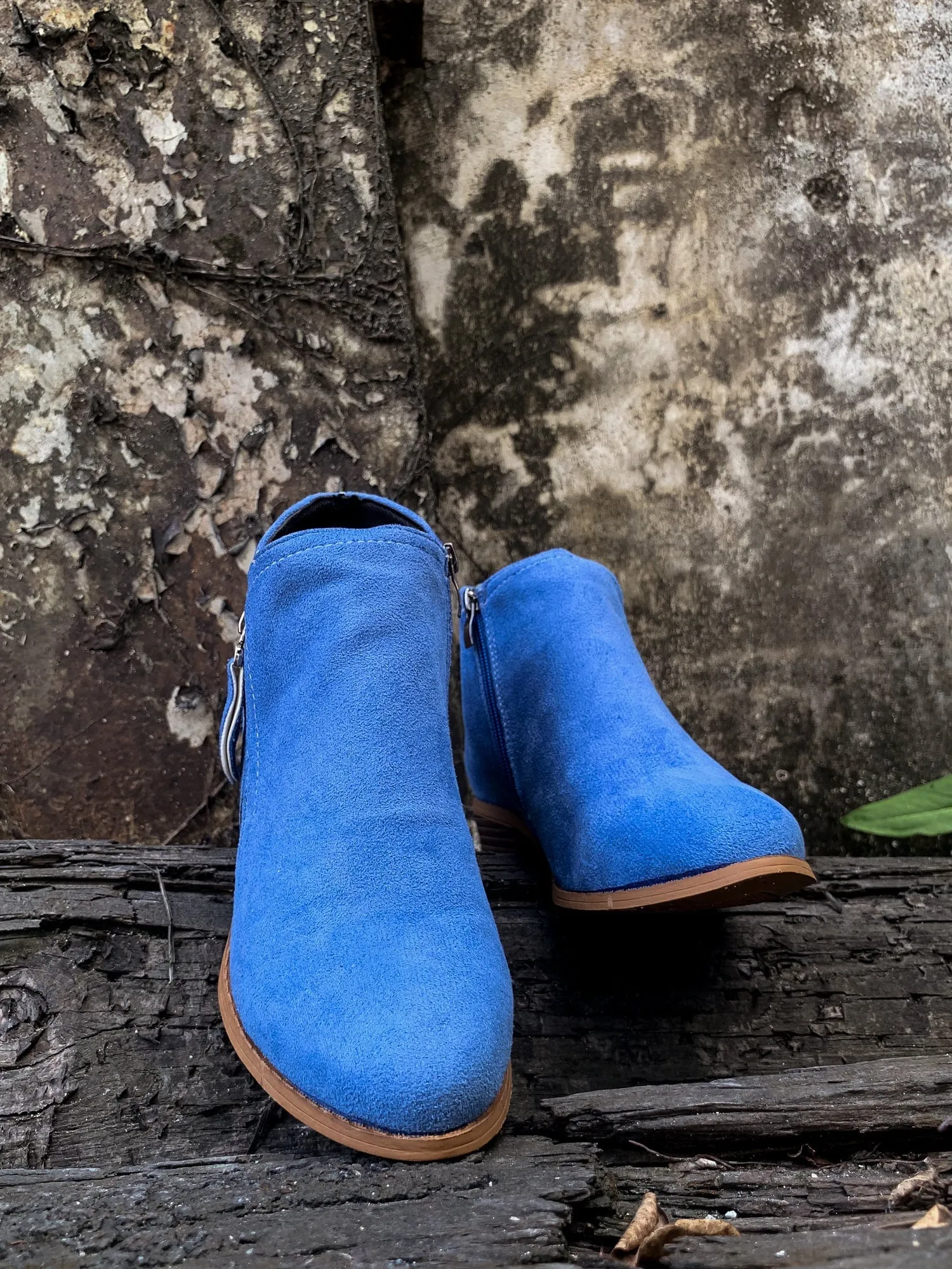 Blue Side Zipper Low Ankle Boot