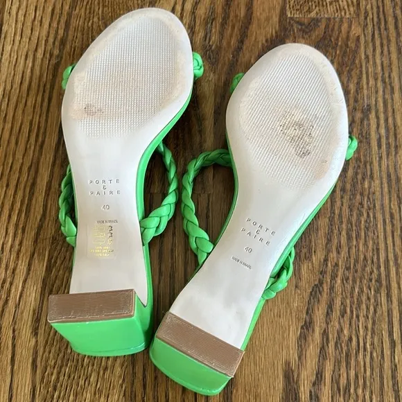 Braided green sandal Porte and Paire. Leather