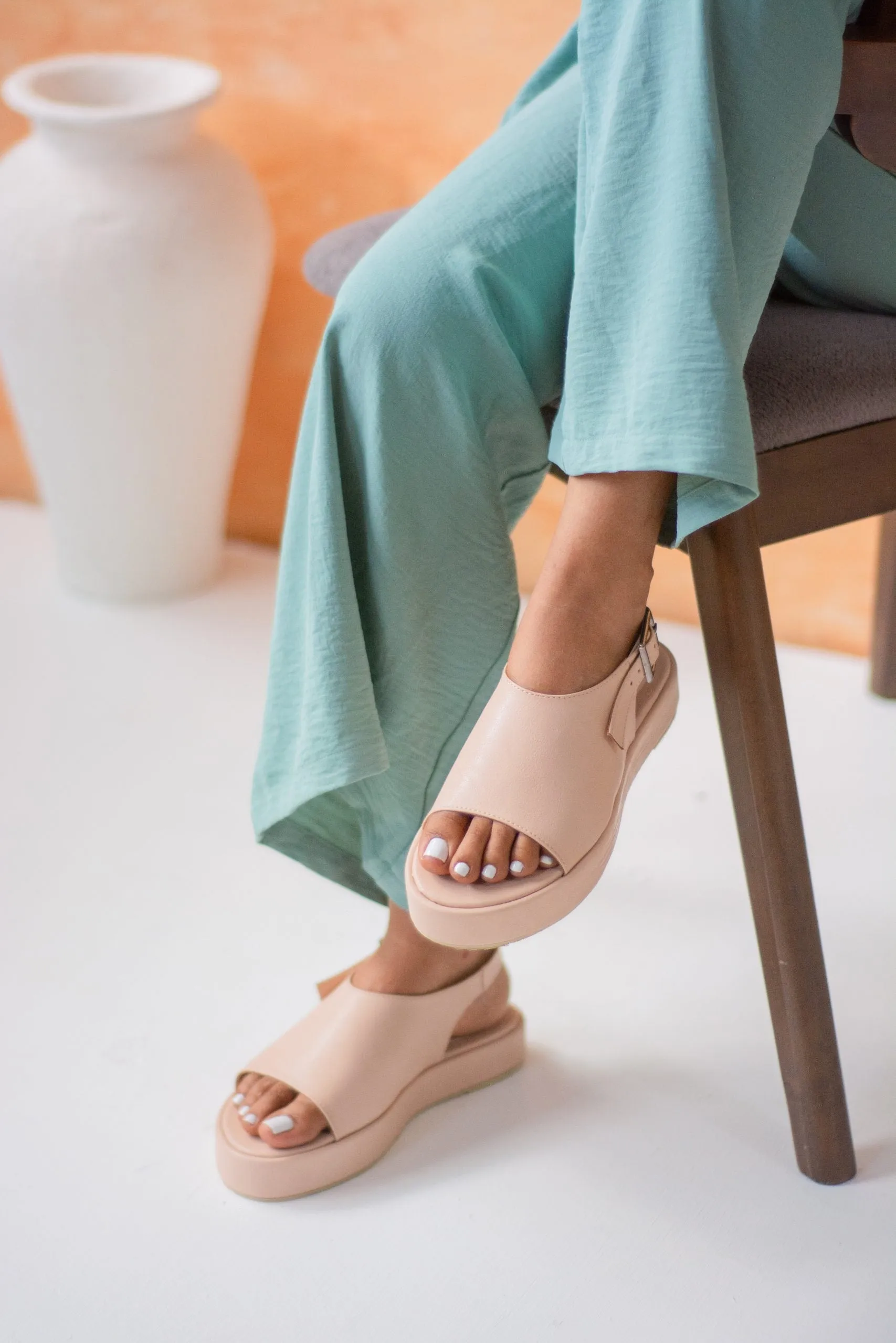 Buttercup Flatform Sandals