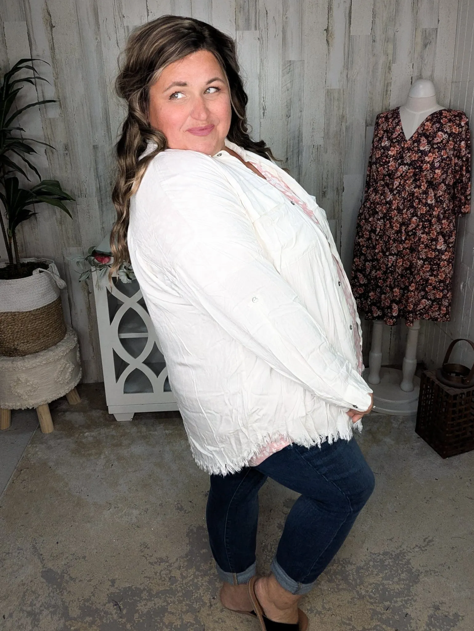 Charlene Fringe Bottom Lightest Buttondown (4 colors)