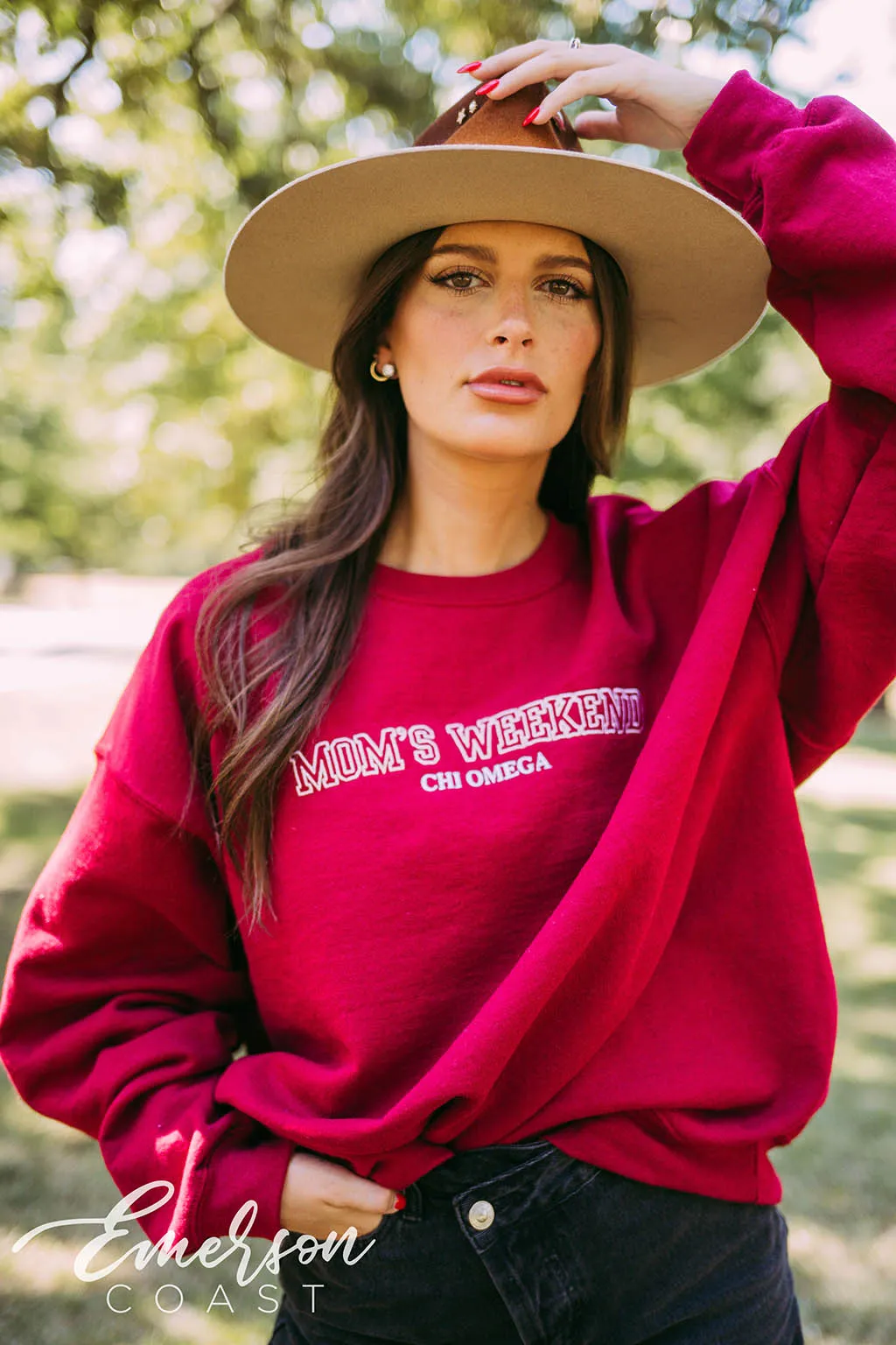 Chi Omega Mom's Weekend Outline Crewneck