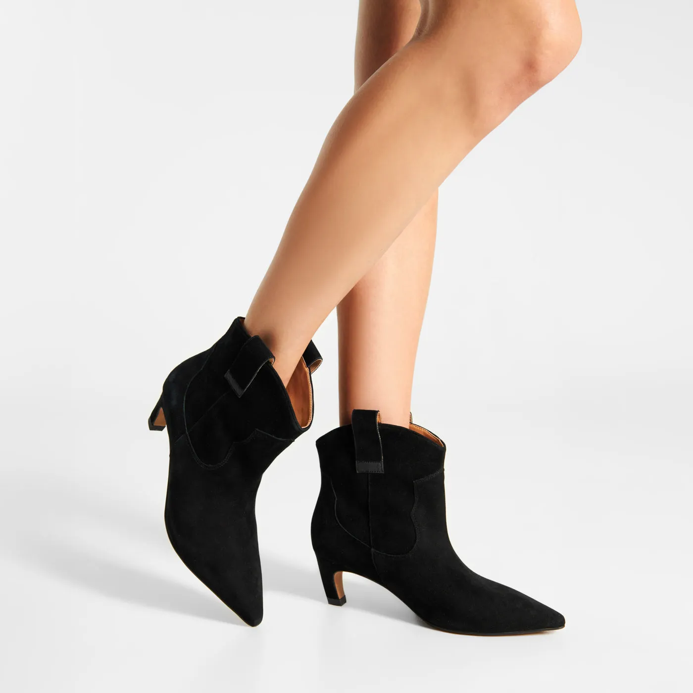 Dicte Low - Black