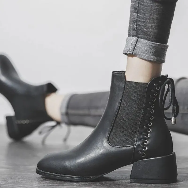 Gabour ankle boots - women's low heel boots