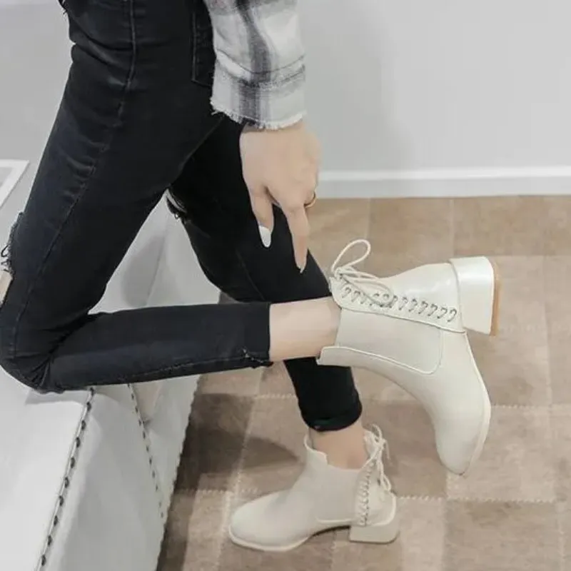 Gabour ankle boots - women's low heel boots