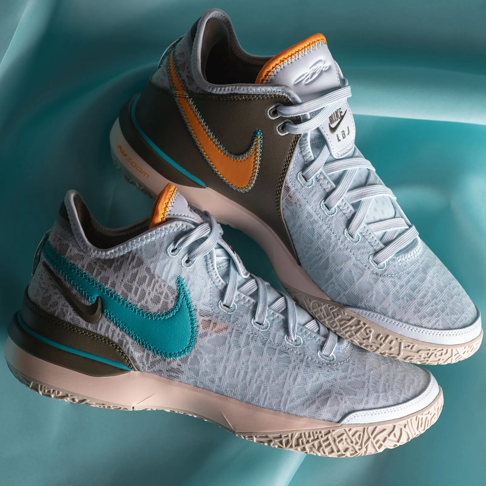 LeBron NXXT Gen - 'Blue Tint'