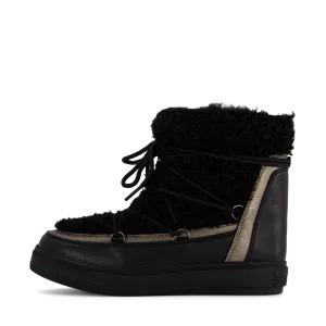 Low Snowboot Black