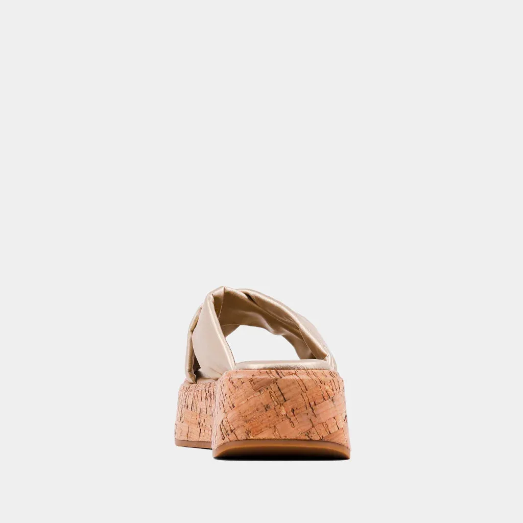 Lydia Sandals in Gold