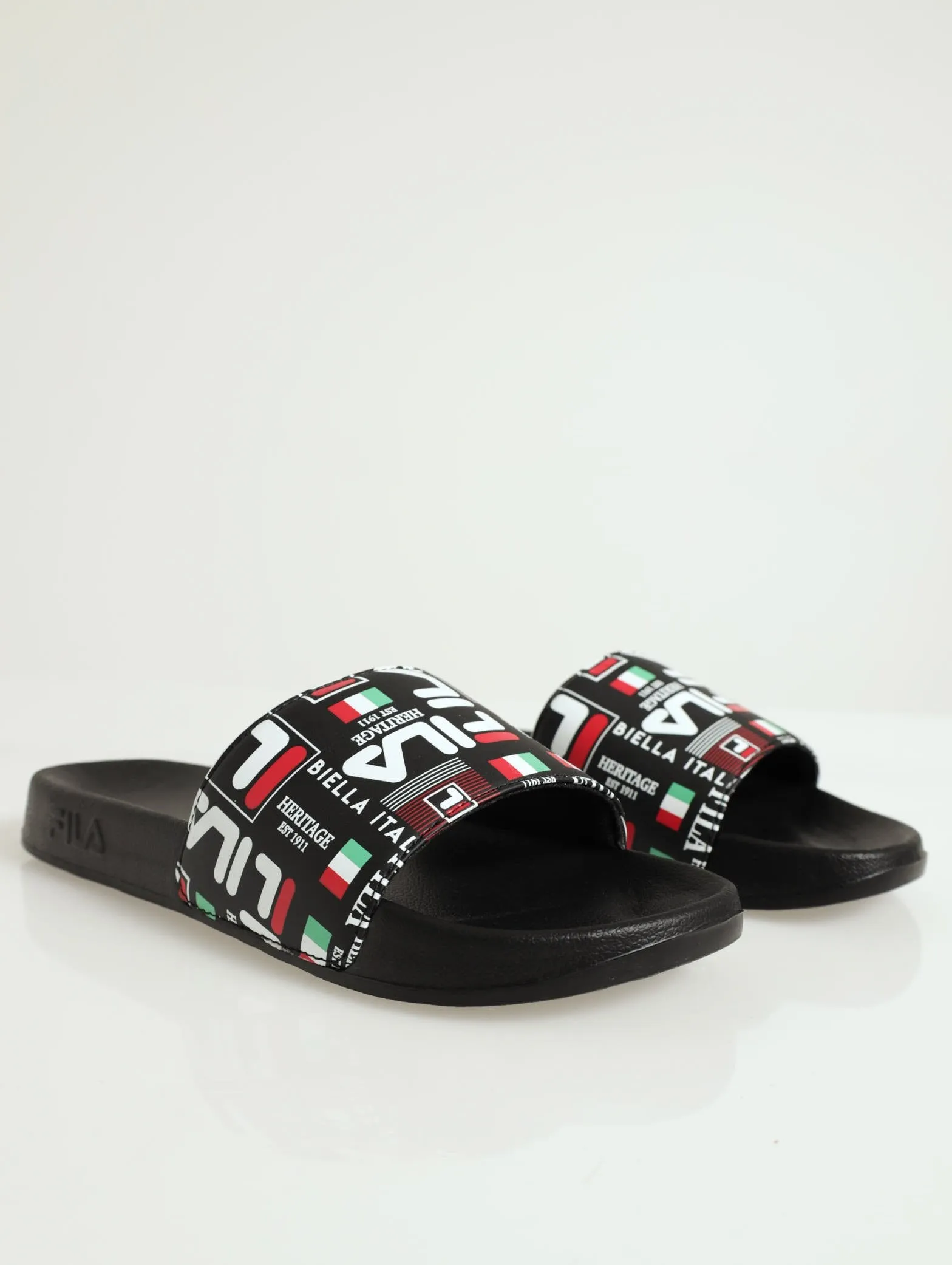 Maso Slip On Pool Slide - Black