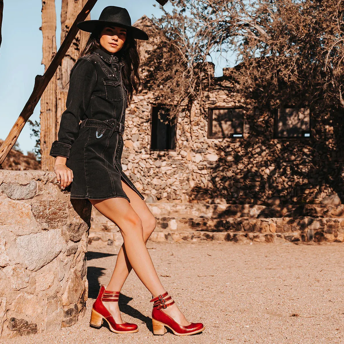 Nella | Timeless Vintage Pumps