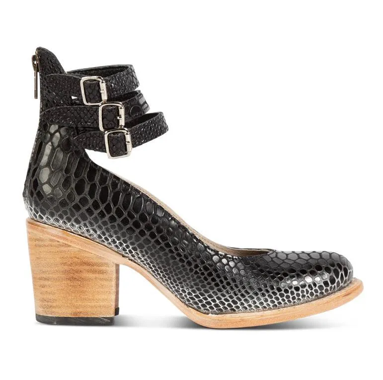 Nella | Timeless Vintage Pumps