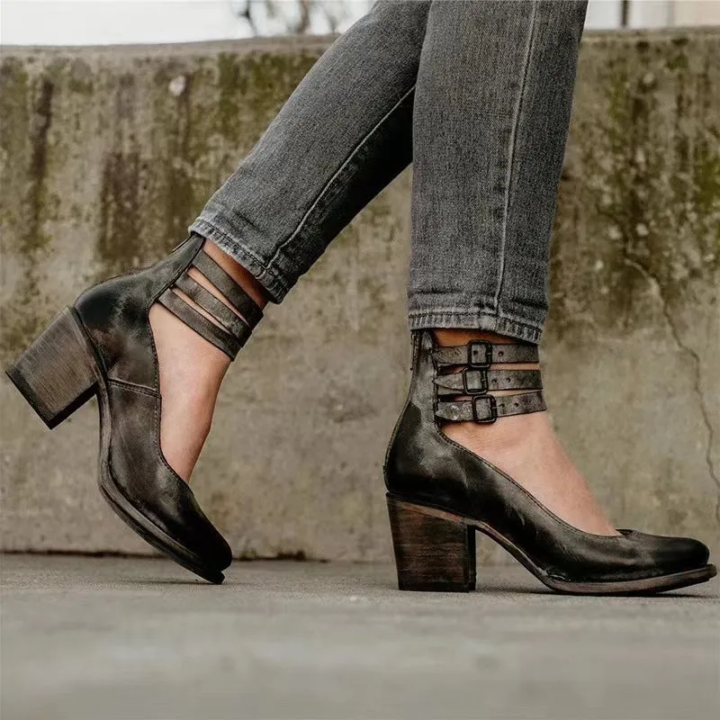 Nella | Timeless Vintage Pumps