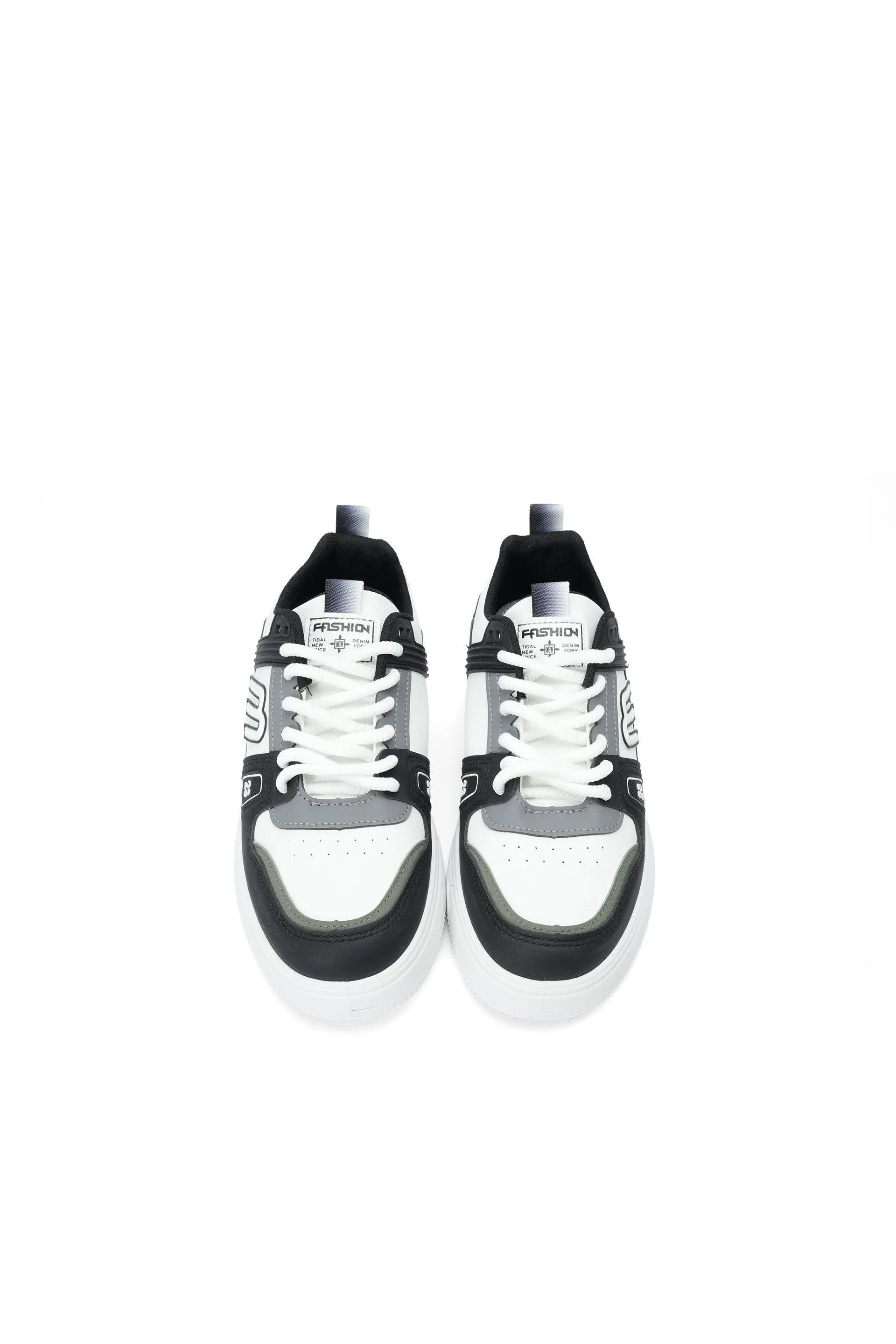 Premium Sneakers by UW