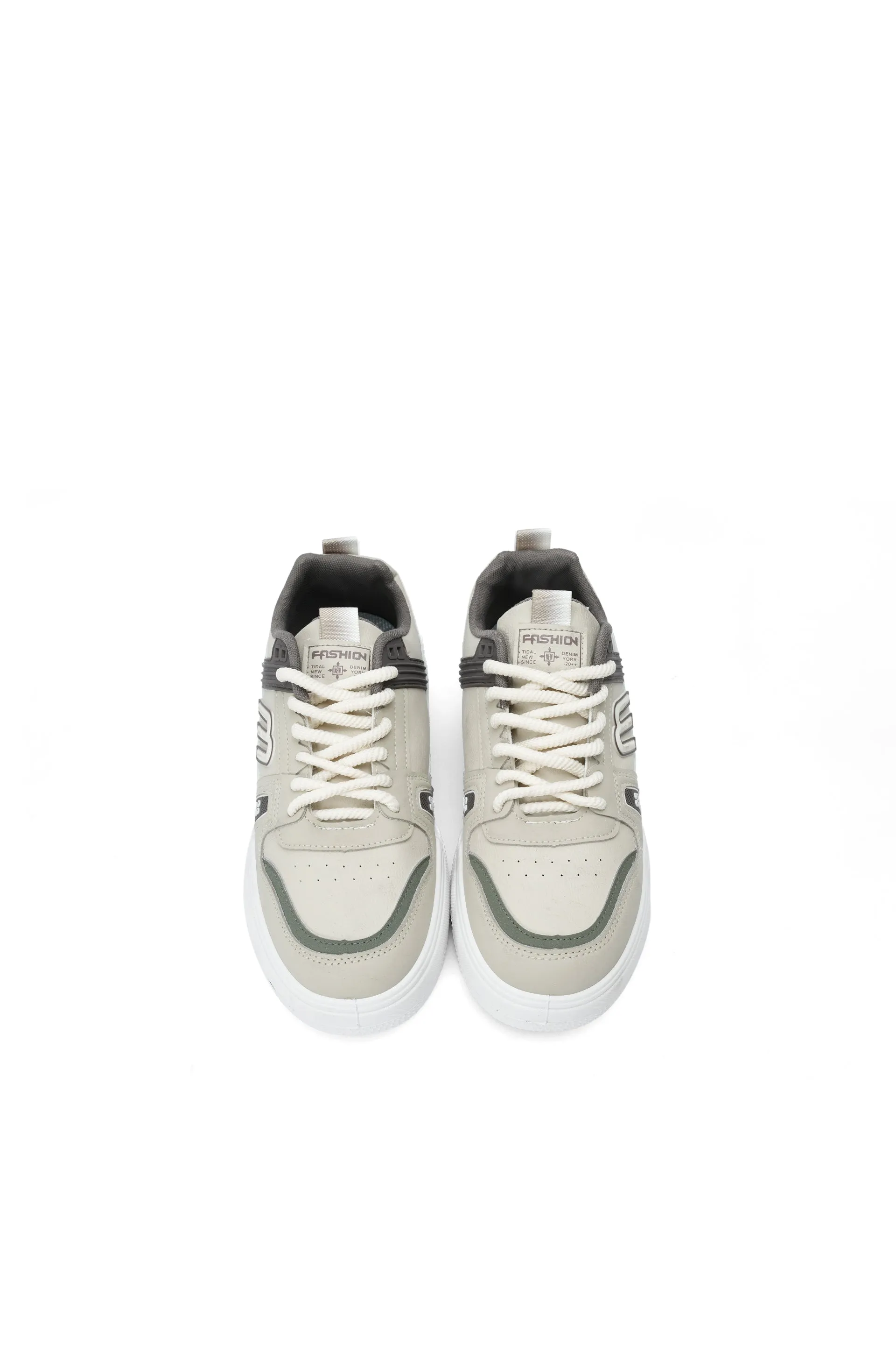 Premium Sneakers by UW