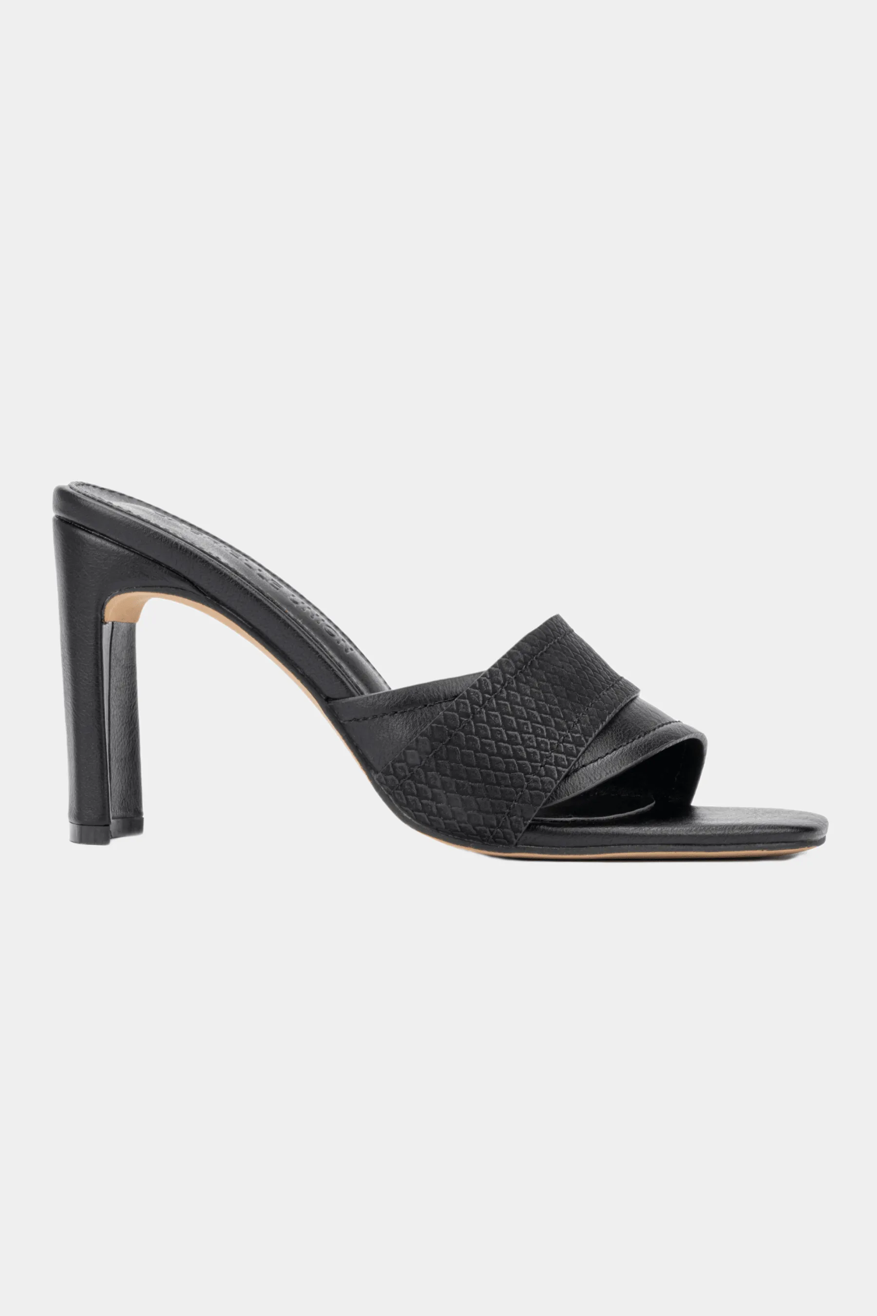 Seline Sandal
