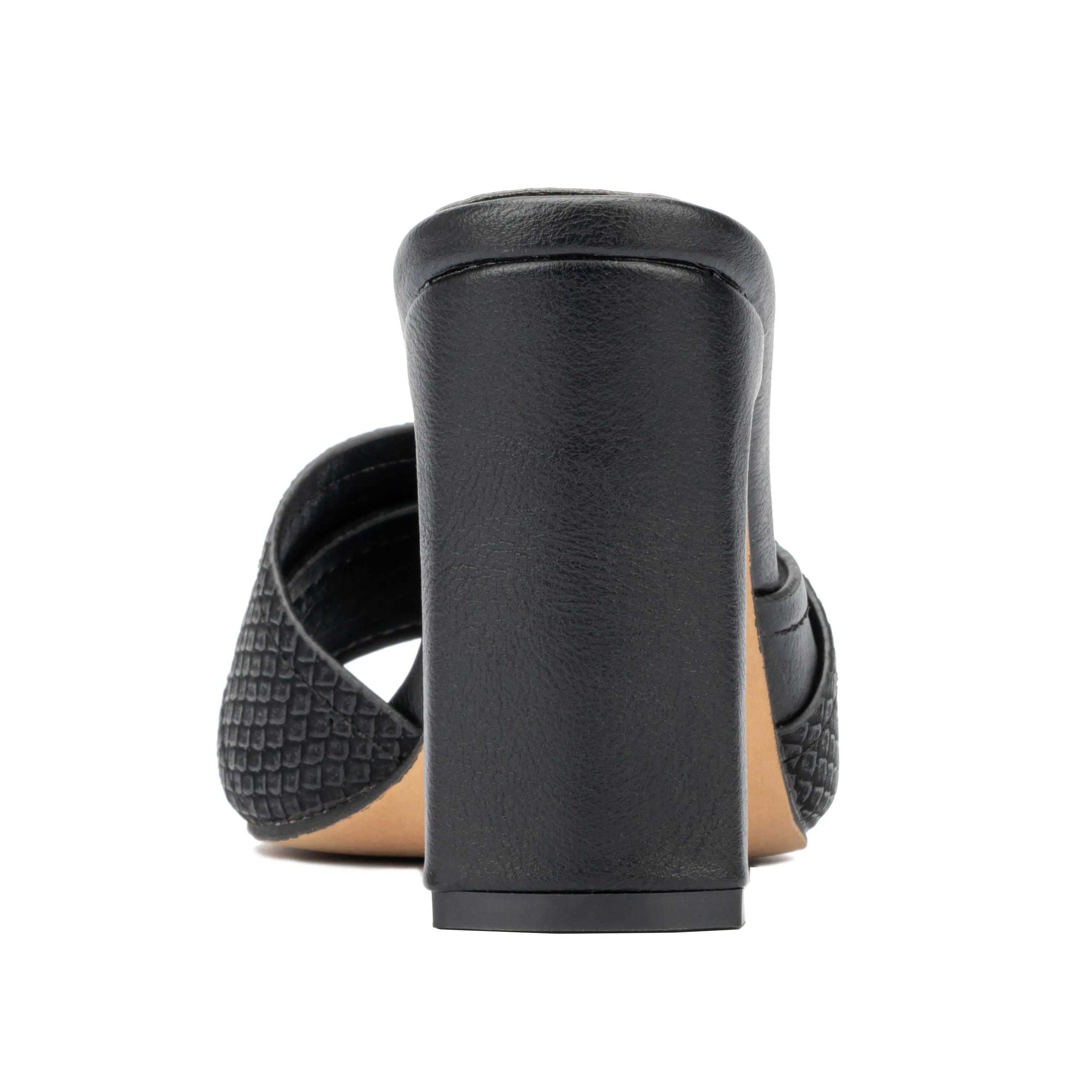 Seline Sandal