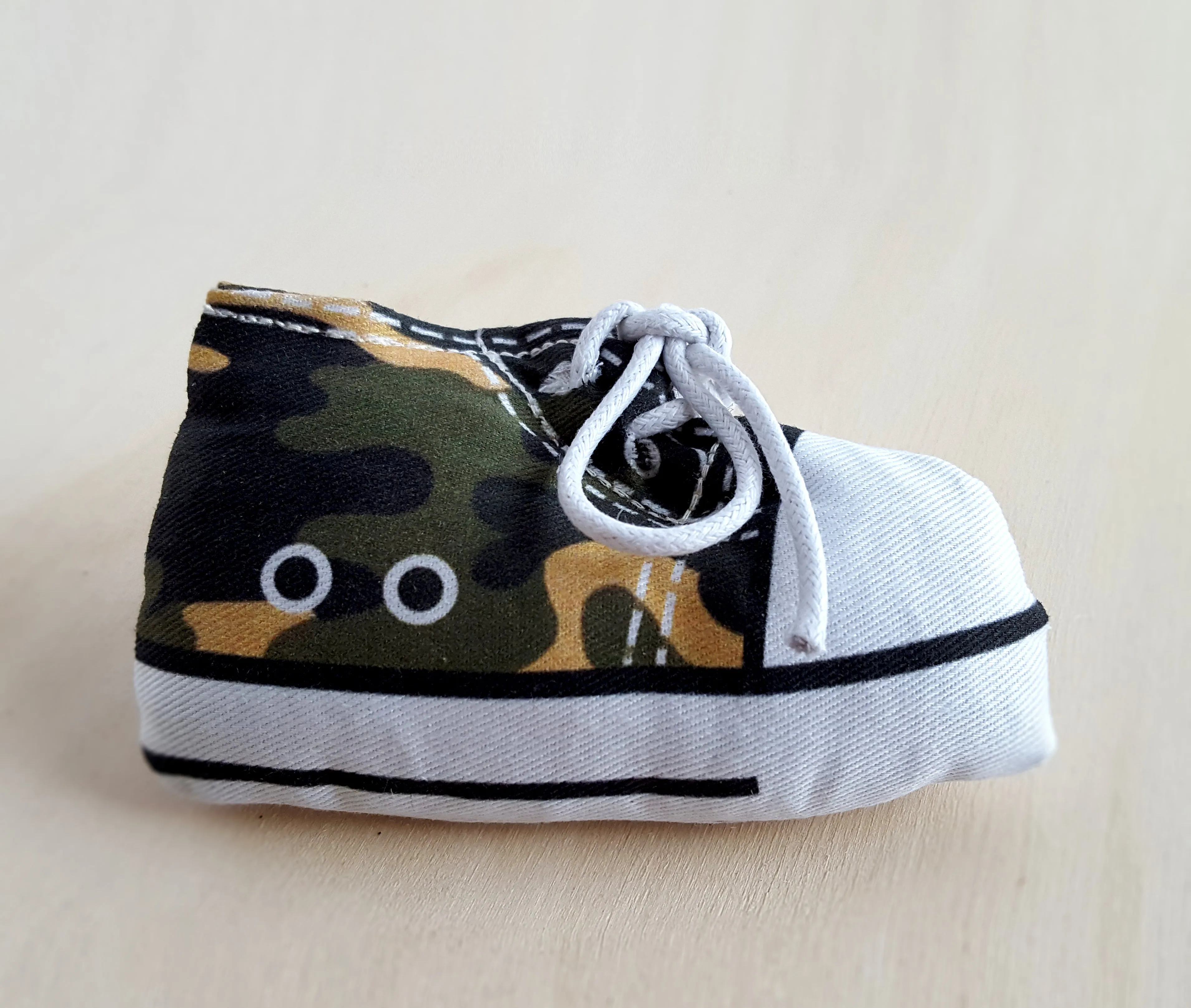 Sneaker Catnip Cat Toy in Camouflage