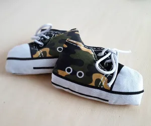Sneaker Catnip Cat Toy in Camouflage