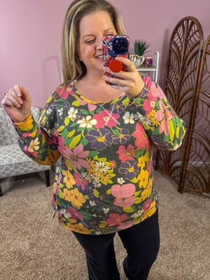Take Me to the Weekend Pullover - Fab Floral