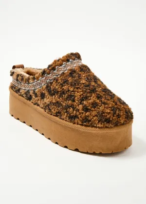 Warm furry mules with thick soles